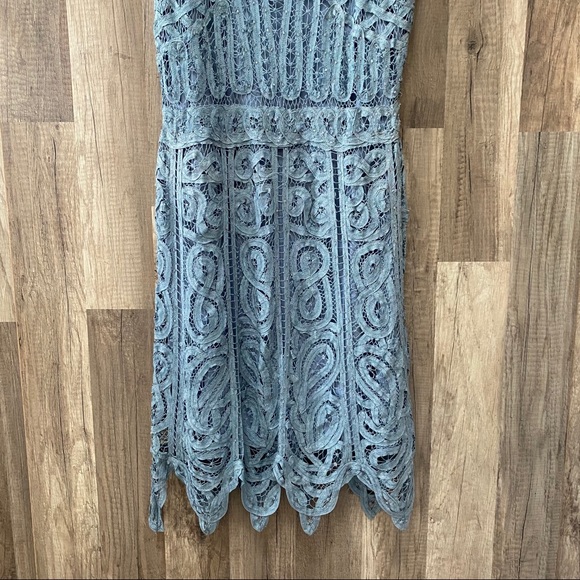 Vintage Lace Dress - Picture 4 of 6